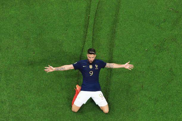 吉鲁超极限，姆皇无极限！法国卫冕大步走