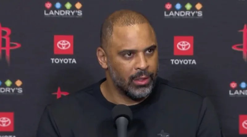 开云体育下载官网-乌度卡采访全文：满意球队韧性，替补球员也带来很大影响